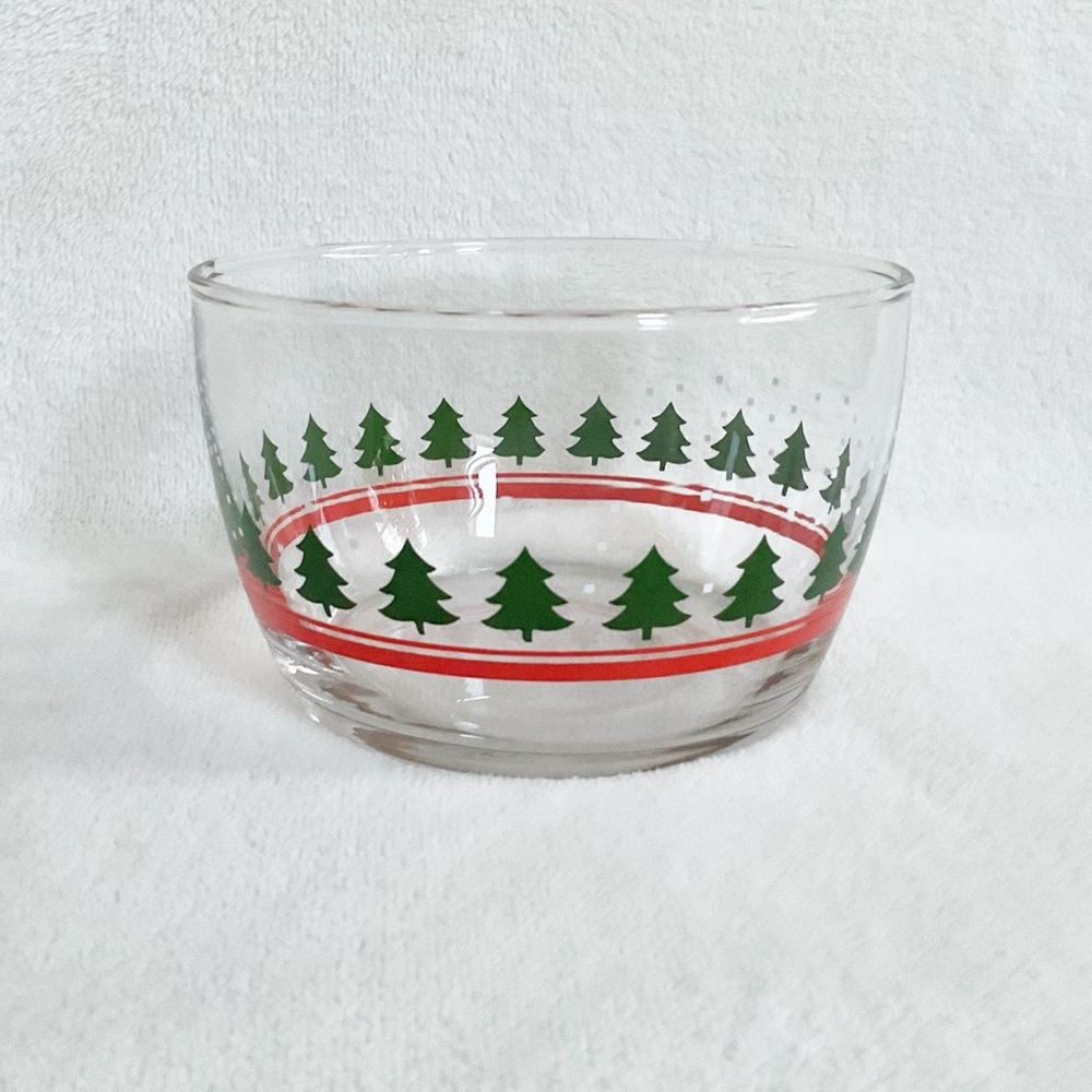 Libbey Snowy Trees Glass Dessert Snack Bowl • Christmas Winter Holiday Serveware